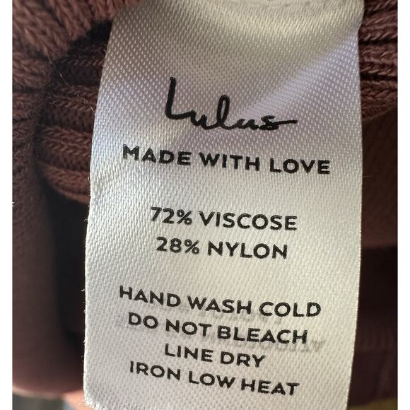 ~ NWT ~ Lulus ~ Time to Twirl Mauve Ribbed Short Sleeve Skater Mini Dress ~ XS - Picture 7 of 7